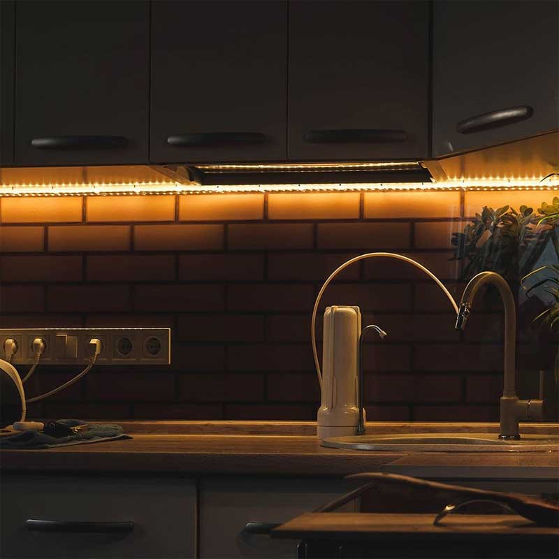 Banda LED 12V, 6500K, Lumina Alb Cald, 240LED/m, IP20, Rola 5 Metri, ClassLights