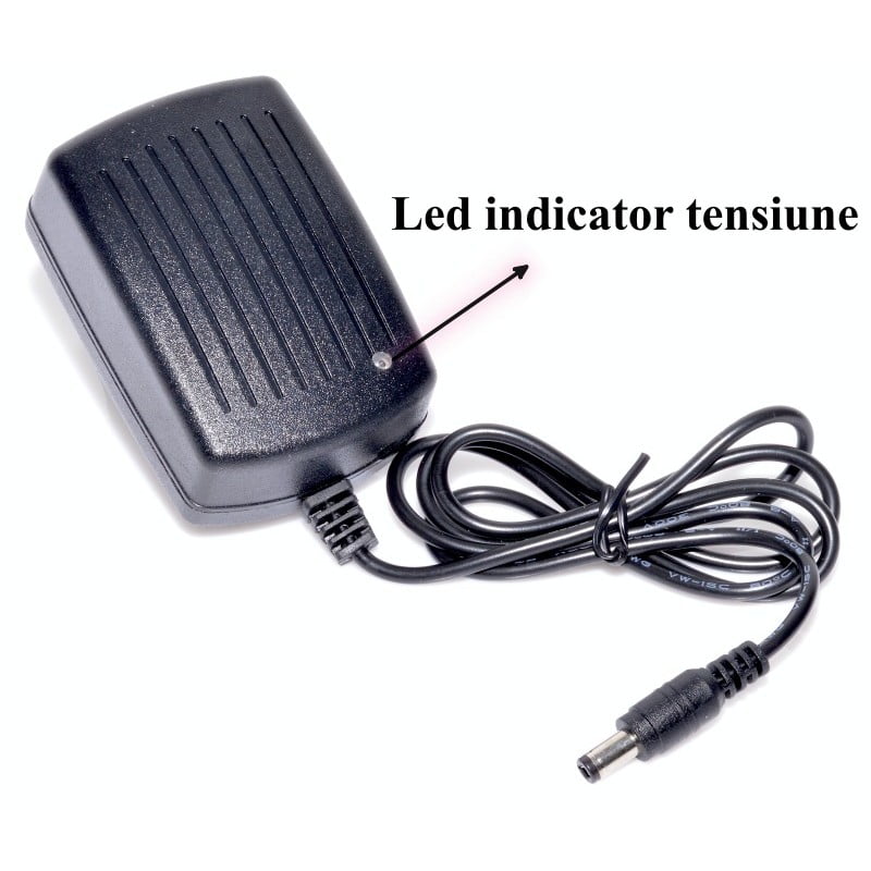 Alimentator 220V - 18V / 2A